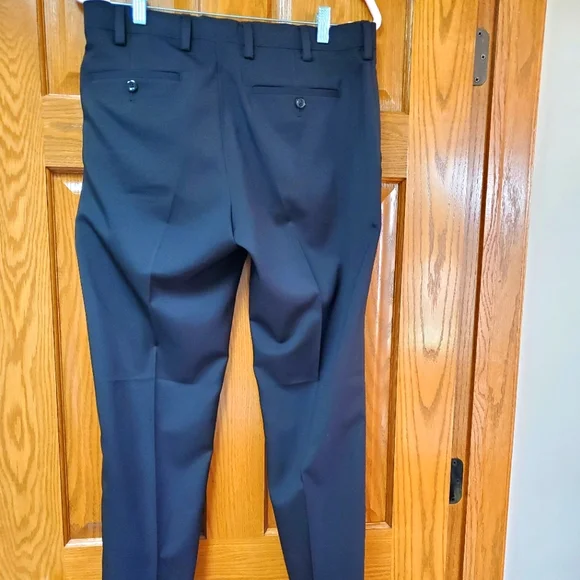 Men's dress pants - Picture 2 of 5